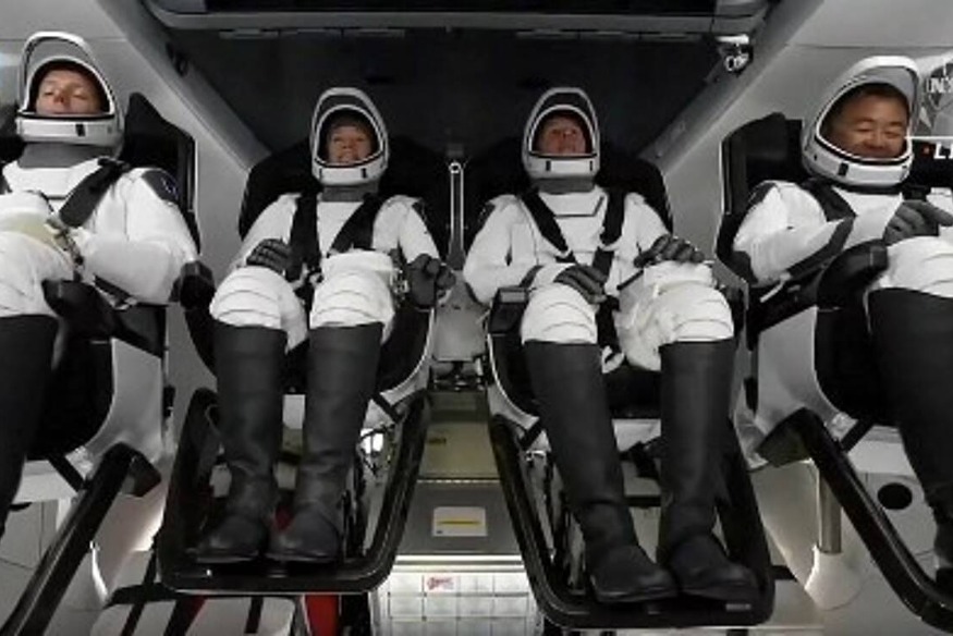 Le retour sur Terre des astronautes dont Thomas Pesquet repoussé