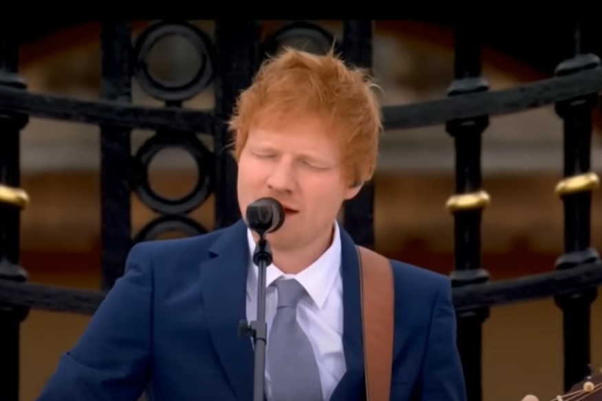 [VIDEO] Ed Sheeran chante pour le jubilé de la reine Elisabeth II